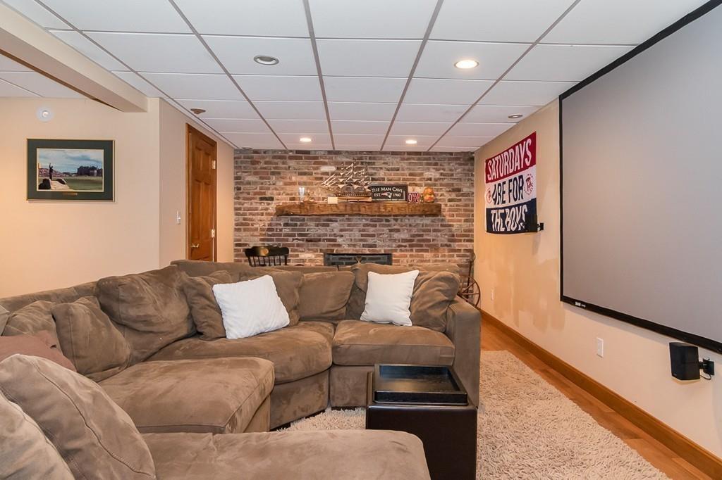 11 Gage Road Wayland, MA 01778 - Photo 20 of 25 Gallery Image 20