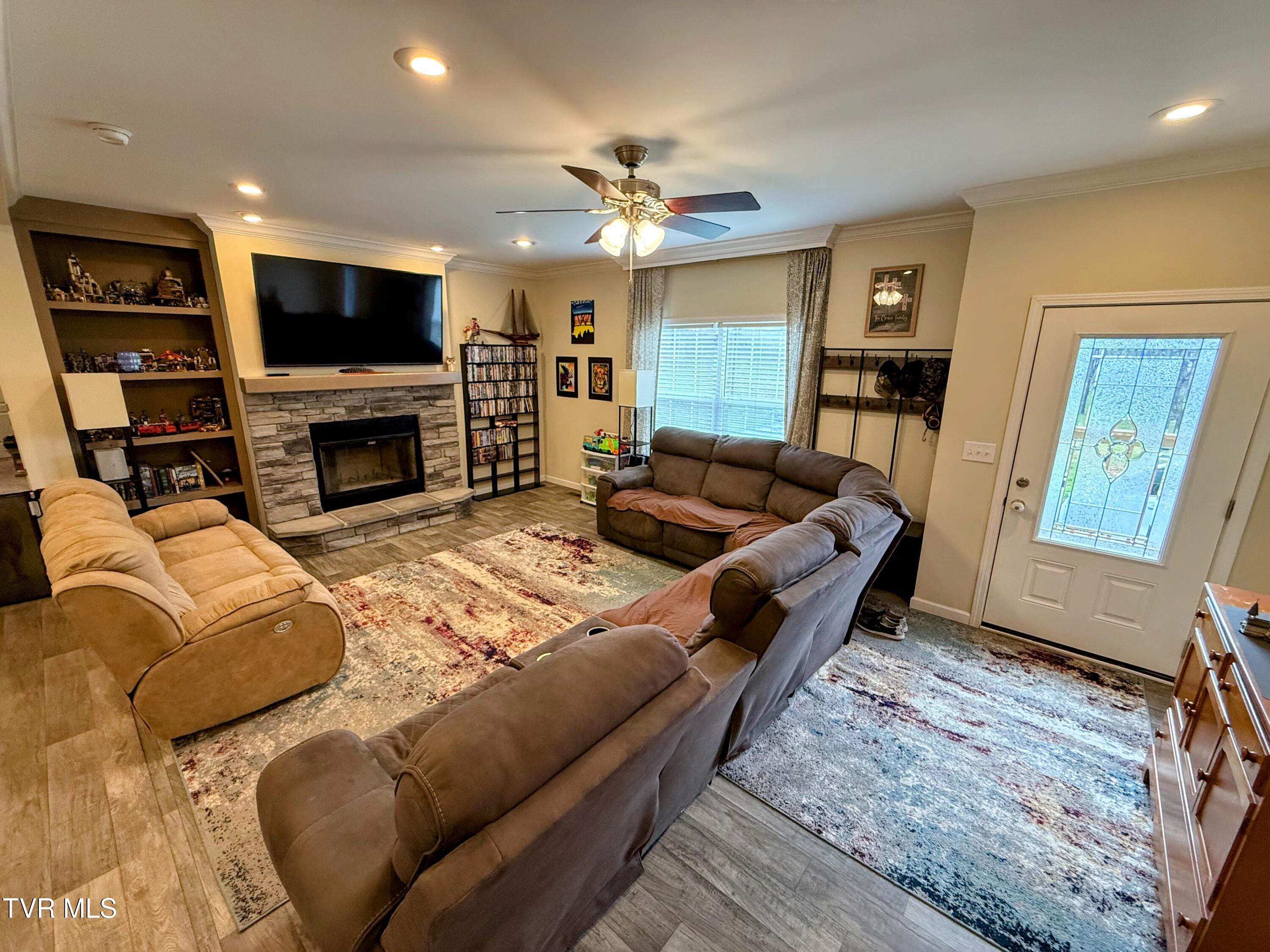 151 Old State Rte 34 Jonesborough, TN 37659 - Photo 12 of 29 IMG_5801-EDIT