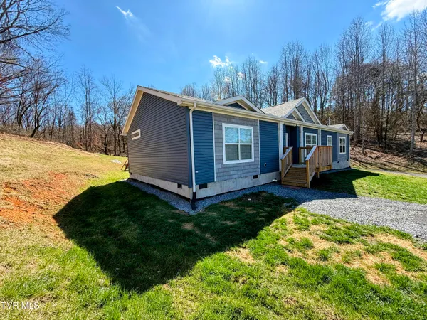 $420,000 | 151 Old State Rte 34, Jonesborough, TN 37659