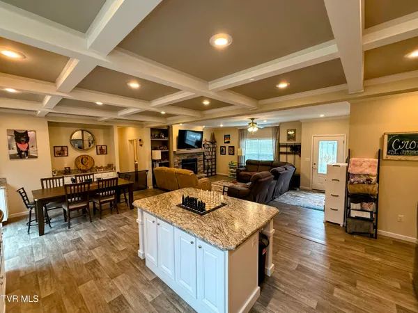 $420,000 | 151 Old State Rte 34, Jonesborough, TN 37659