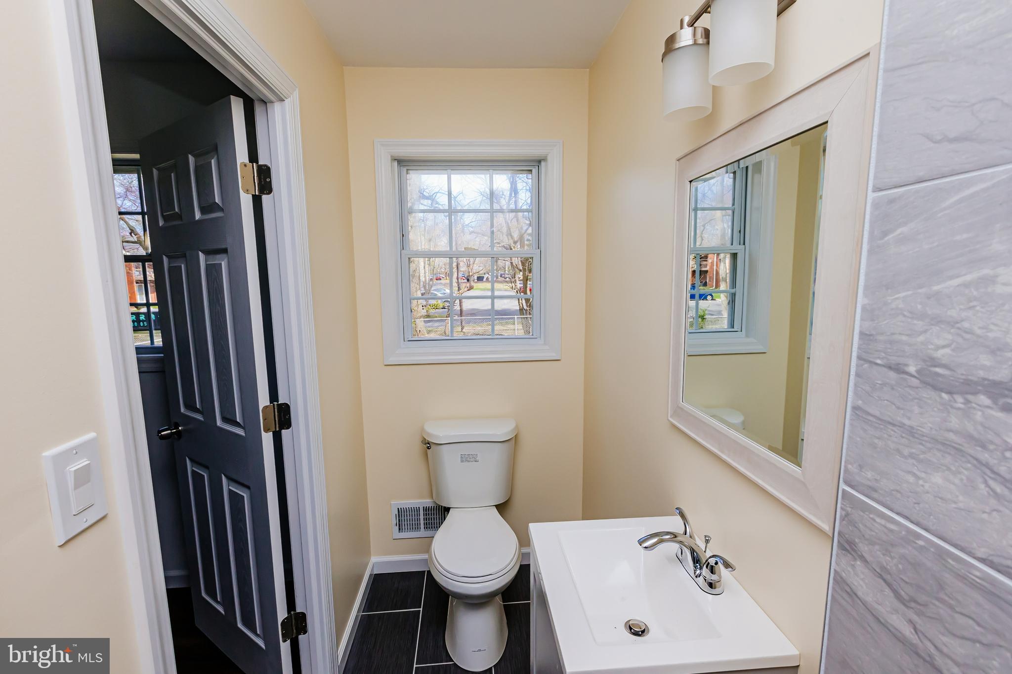 10 Bittersweet Road Trenton, NJ 08638 - Photo 21 of 44 Gallery Image 21