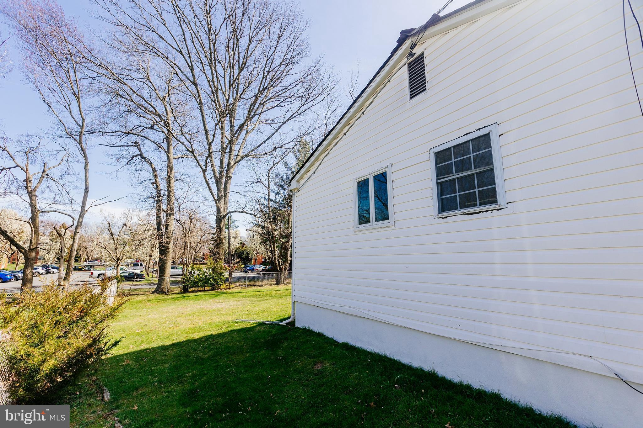 10 Bittersweet Road Trenton, NJ 08638 - Photo 37 of 44 Gallery Image 37