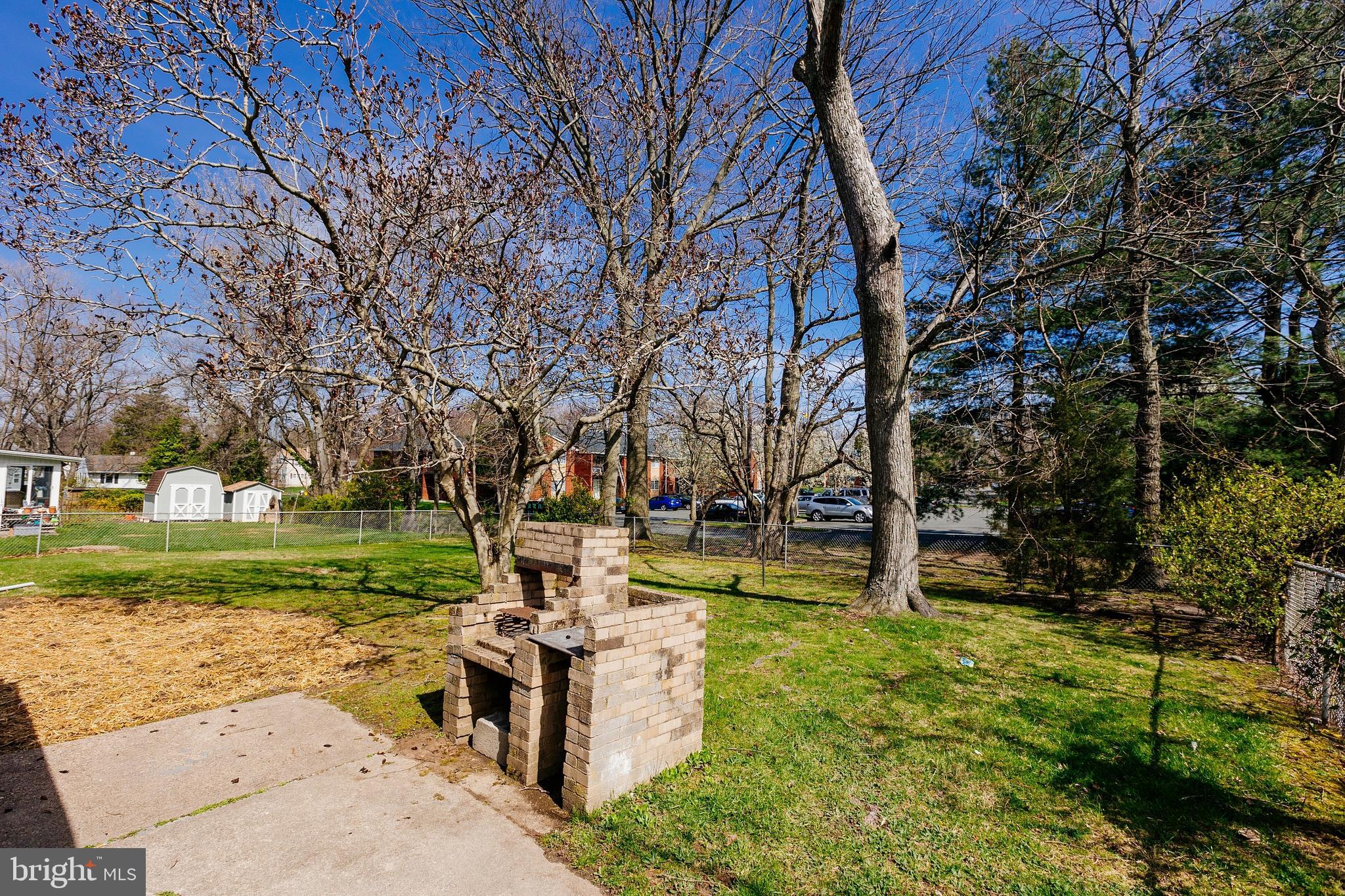10 Bittersweet Road Trenton, NJ 08638 - Photo 38 of 44 Gallery Image 38