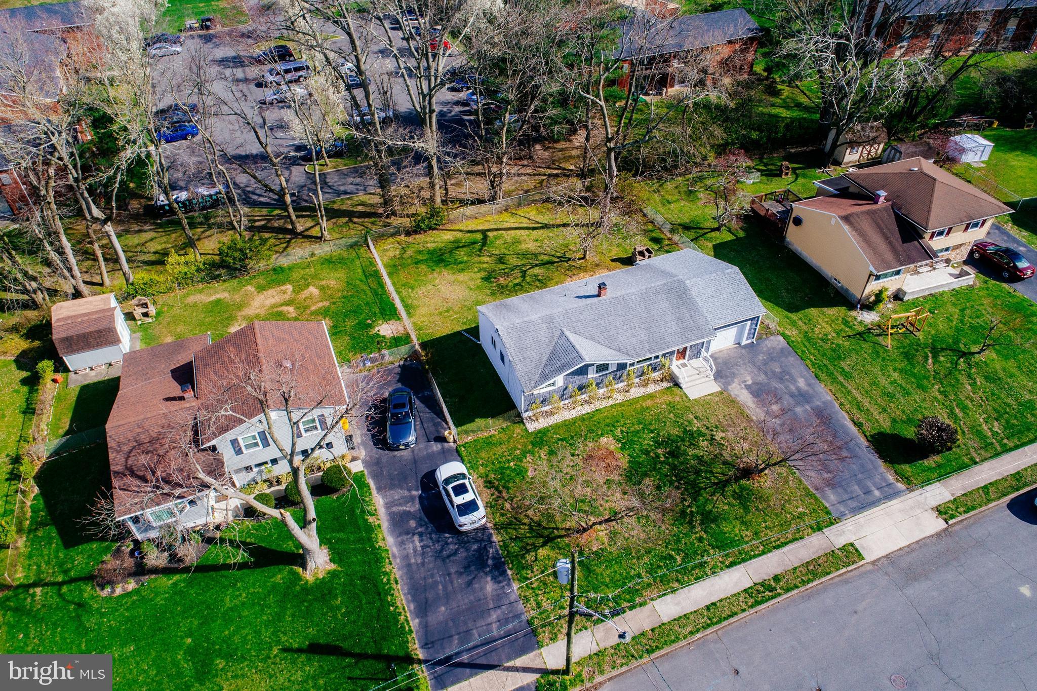 10 Bittersweet Road Trenton, NJ 08638 - Photo 9 of 44 Gallery Image 9