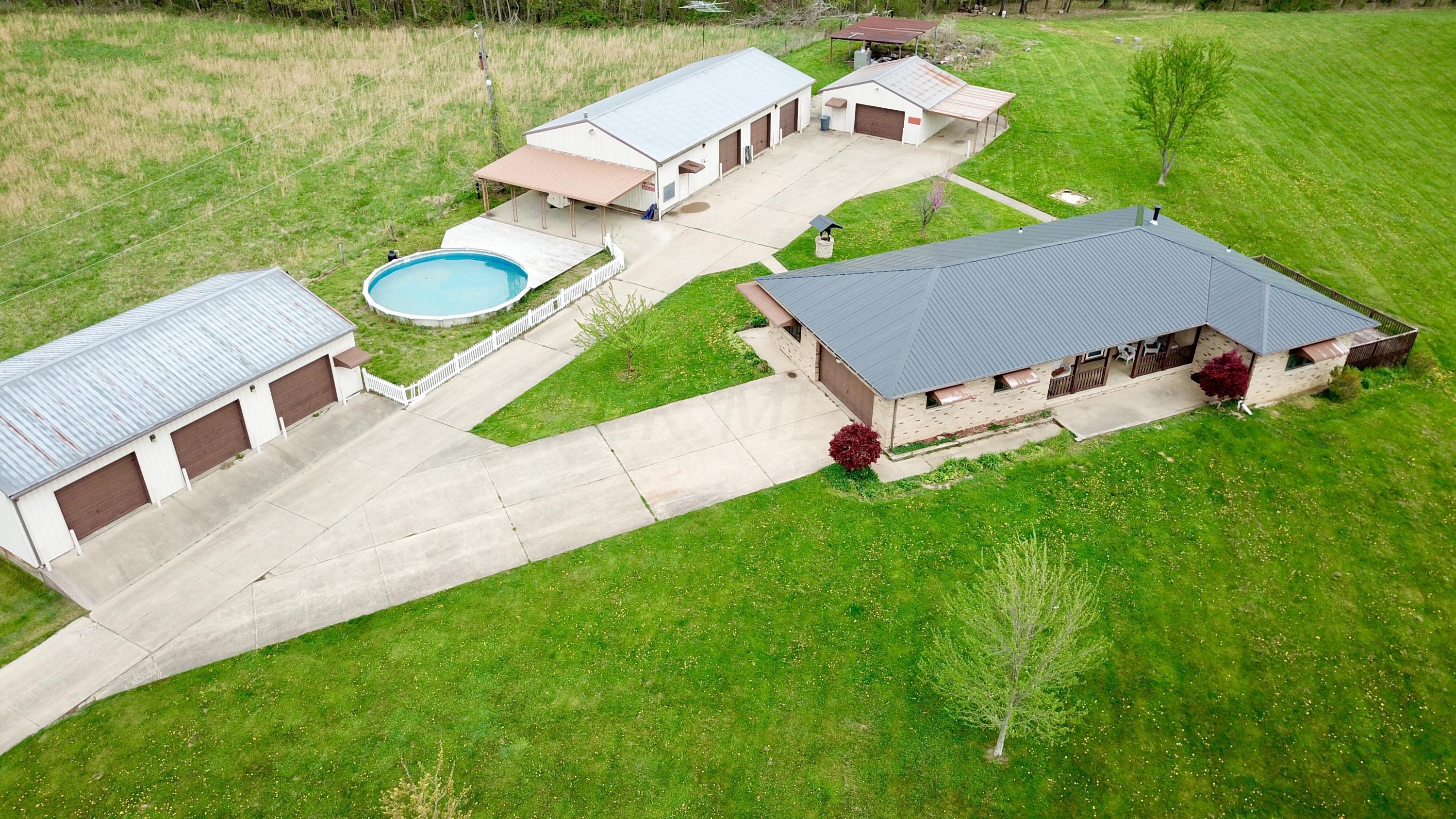 7685 Lower Kroft Road Mount Perry, OH 43760 - Photo 2 of 39