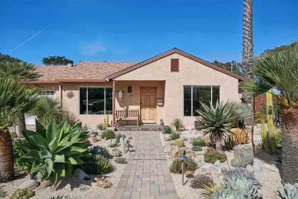 $925,000 | 217 Edinburgh Avenue, Monterey, CA 93940