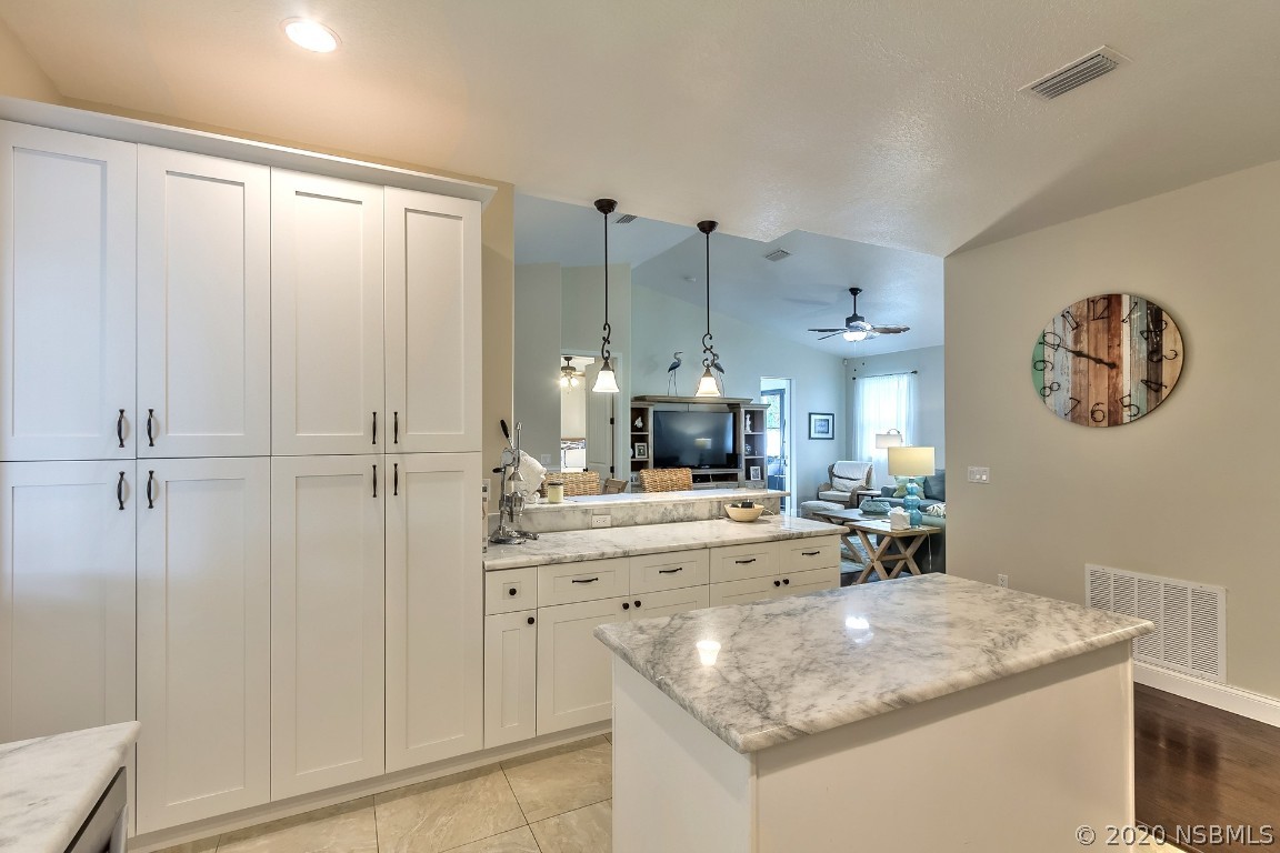 1508 South Riverside Drive Edgewater, FL 32132 - Photo 14 of 43 Gallery Image 14