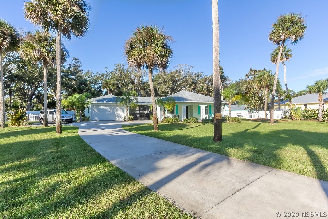 1508 South Riverside Drive Edgewater, FL 32132 - Photo 4 of 43 Gallery Image 4