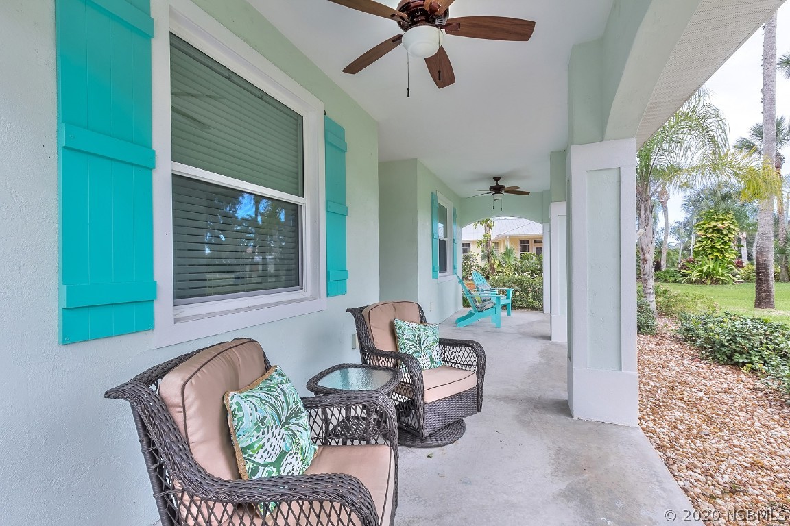 1508 South Riverside Drive Edgewater, FL 32132 - Photo 5 of 43 Gallery Image 5