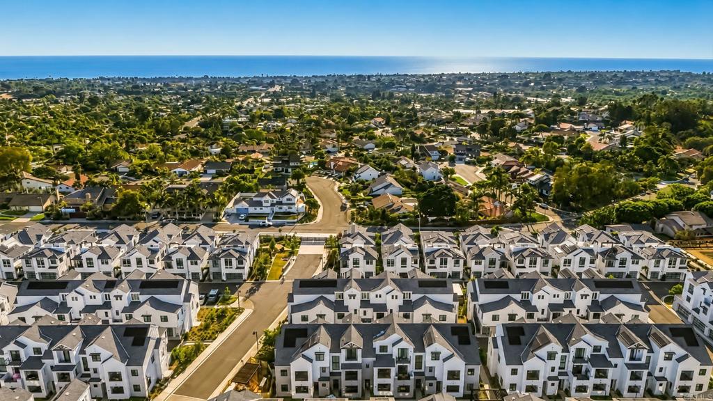 1601 San Remo Place, Unit 101 Encinitas, CA 92024 - Photo 30 of 39