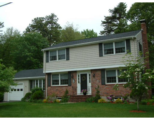 25 Kenney Road Medfield, MA 02052 - Photo 1 of 1 Gallery Image 1
