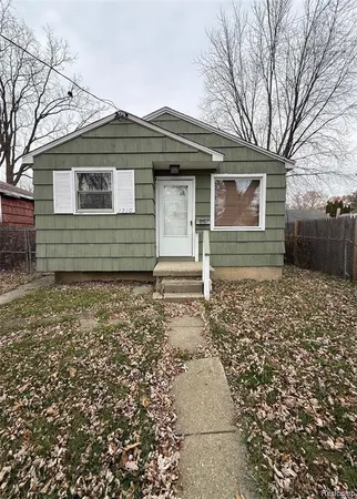 $20,000 | 1210 Pinehurst Avenue, Flint, MI 48507