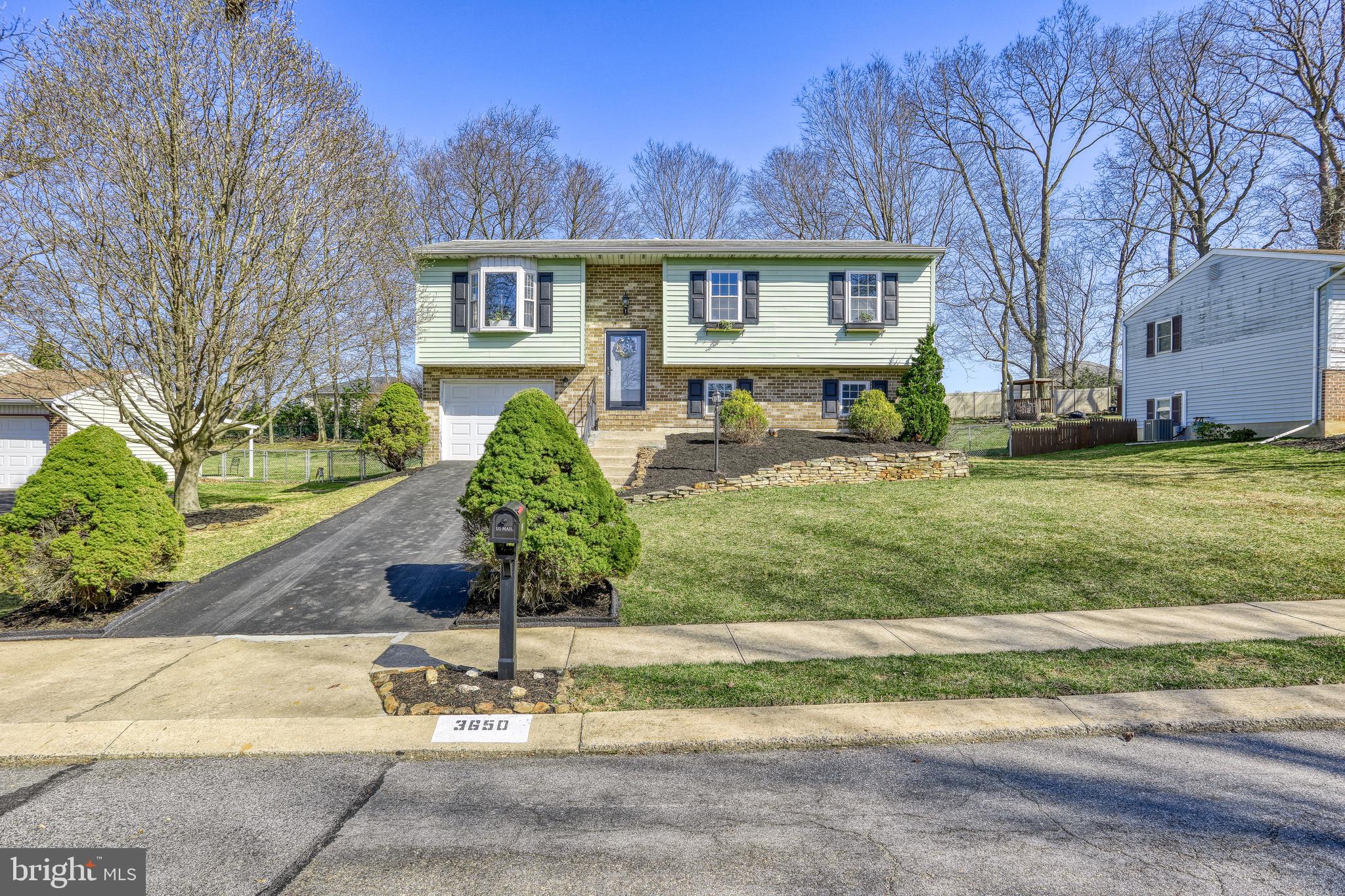 3650 Harrowgate Road York, PA 17402 - Photo 2 of 52 Gallery Image 2