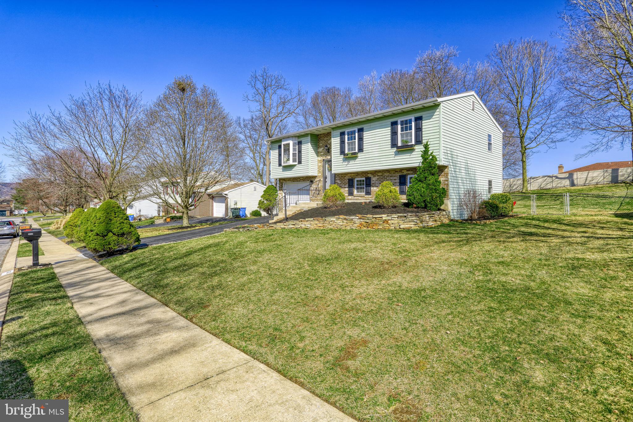 3650 Harrowgate Road York, PA 17402 - Photo 4 of 52 Gallery Image 4