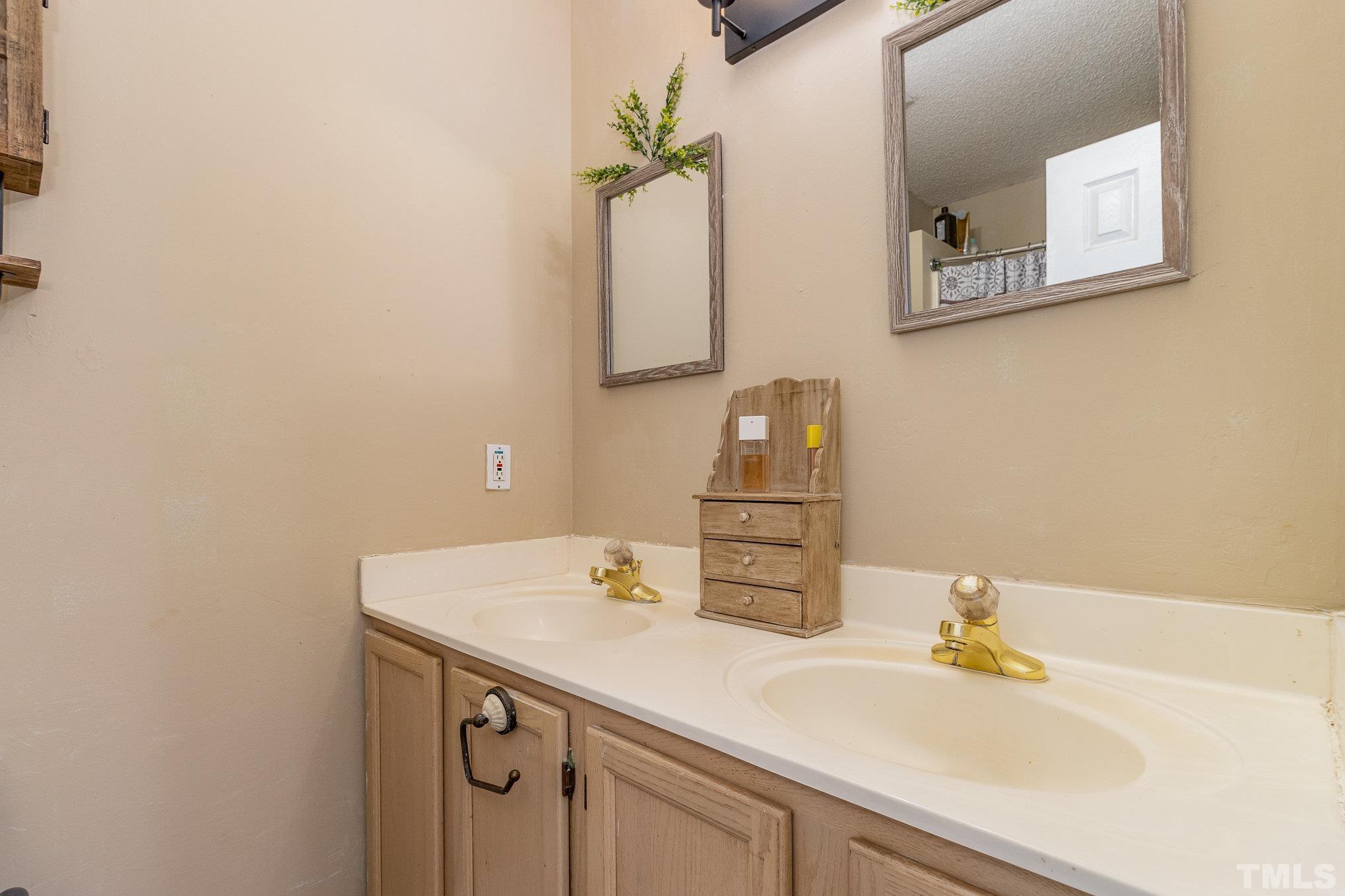 2775 Pilot-Riley Road Zebulon, NC 27597 - Photo 12 of 23