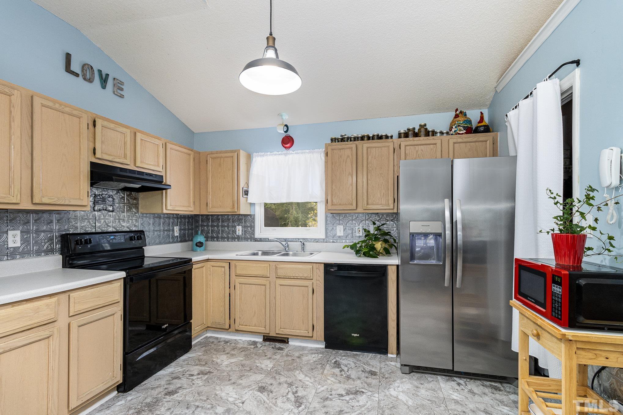 2775 Pilot-Riley Road Zebulon, NC 27597 - Photo 6 of 23