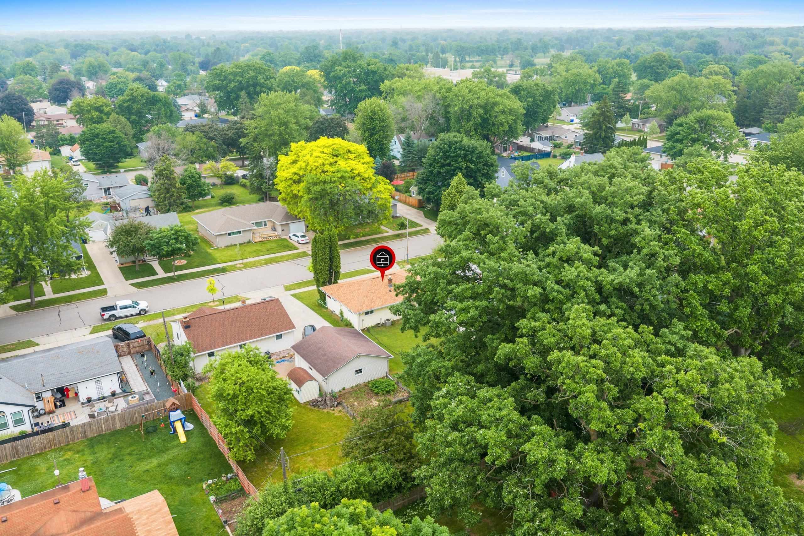 637 East Wilson Avenue Appleton, WI 54915 - Photo 40 of 45