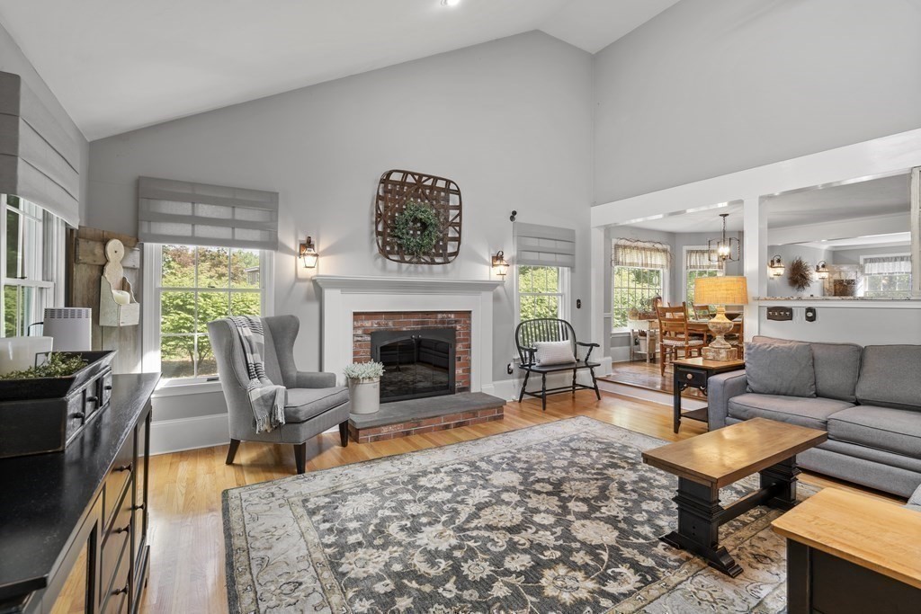 522 Stow Road Marlborough, MA 01752 - Photo 16 of 41 Gallery Image 16