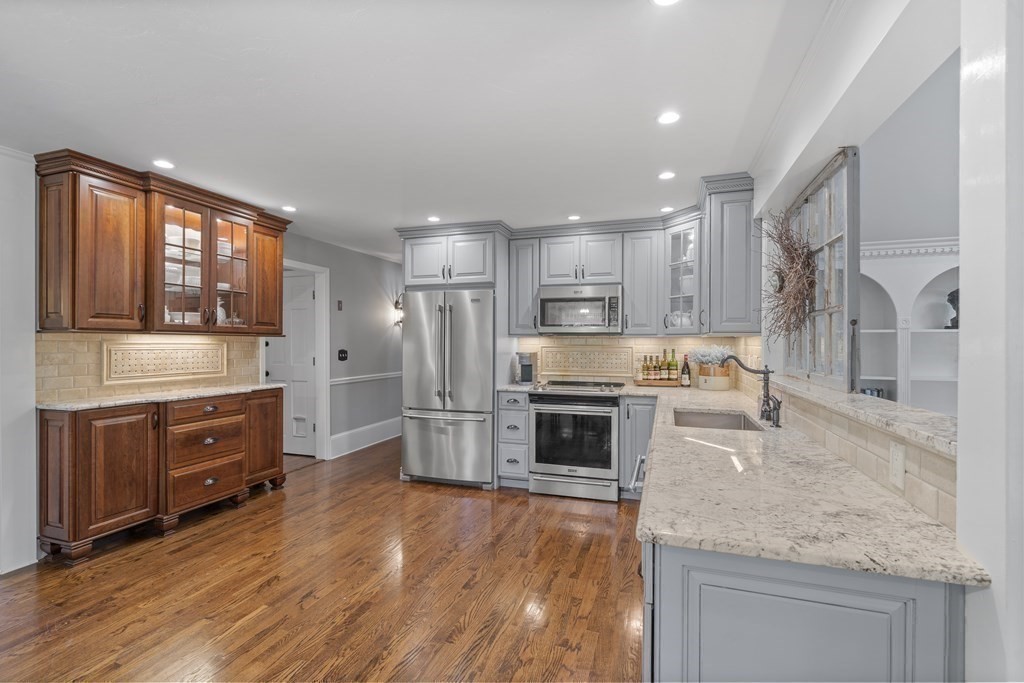 522 Stow Road Marlborough, MA 01752 - Photo 22 of 41 Gallery Image 22