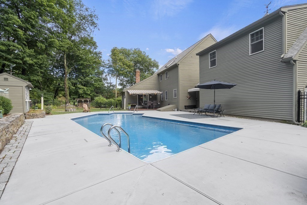 522 Stow Road Marlborough, MA 01752 - Photo 39 of 41 Gallery Image 39
