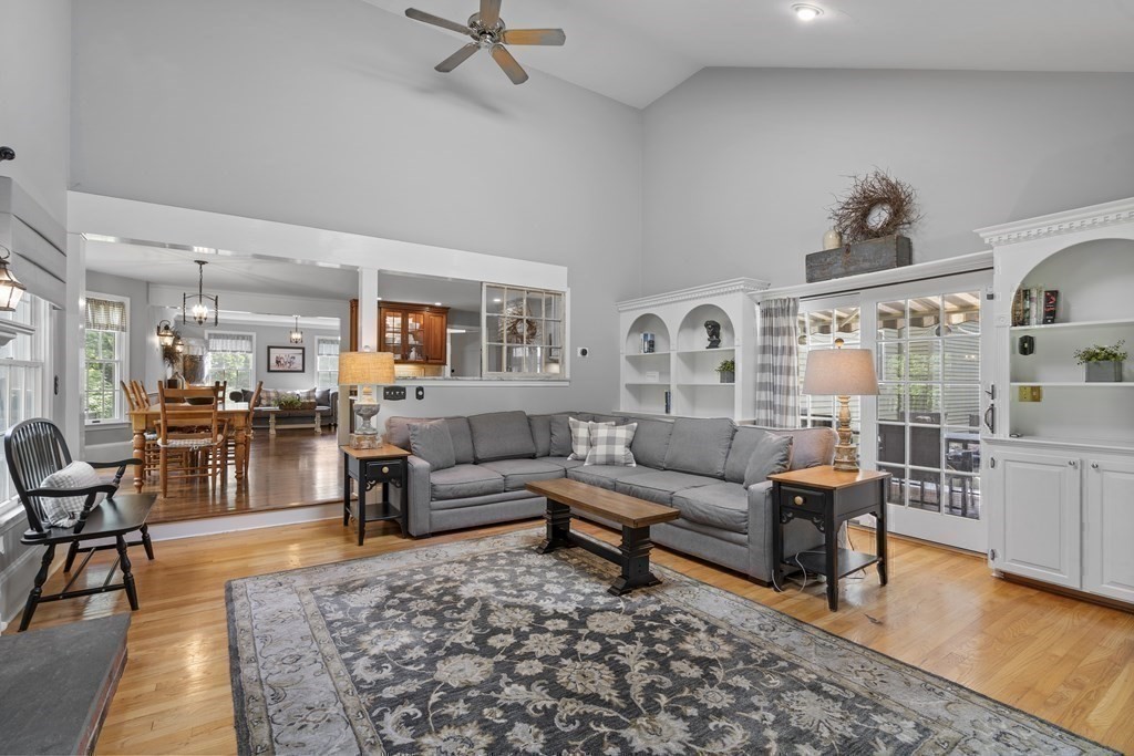 522 Stow Road Marlborough, MA 01752 - Photo 8 of 41 Gallery Image 8