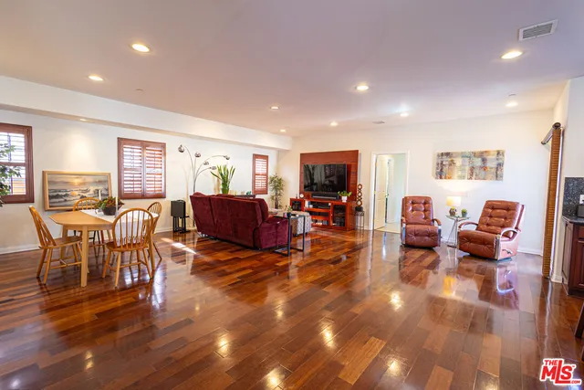 $2,599,000 | 10943 Barman Avenue, Culver City, CA 90230