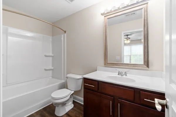 $1,350 | 1552 Tylertown Road, Unit 203, Clarksville, TN 37040