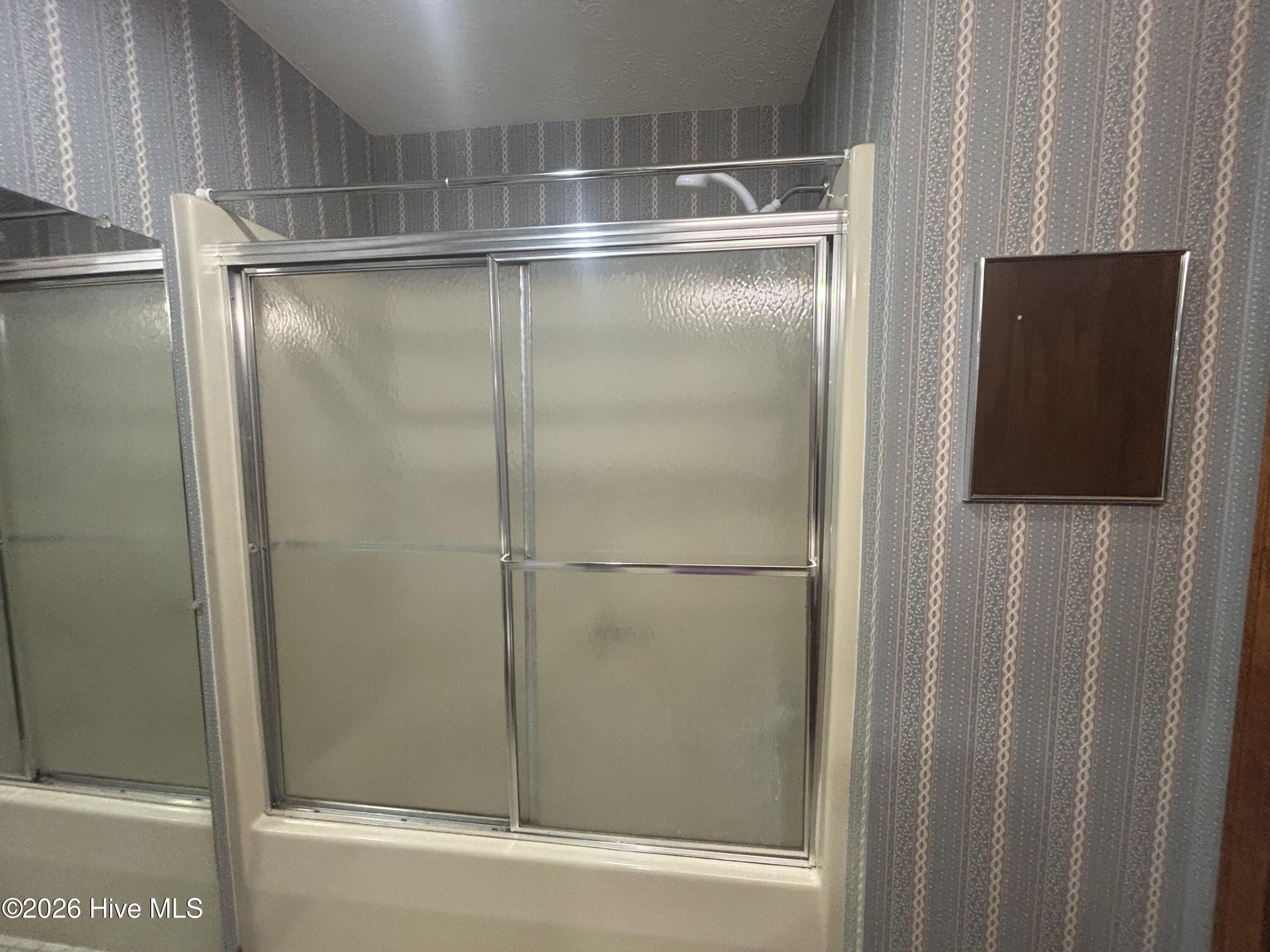 120 Kings Road Whiteville, NC 28472 - Photo 20 of 25 Shower