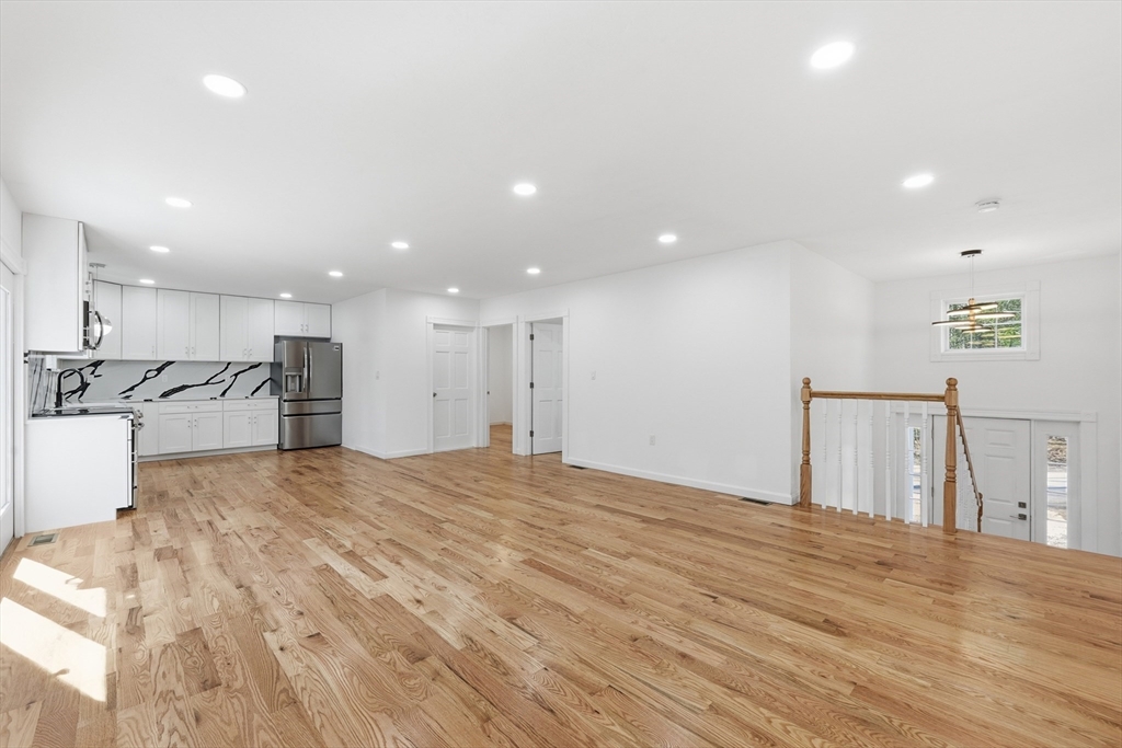 39 Hiland Road Charlton, MA 01507 - Photo 12 of 31