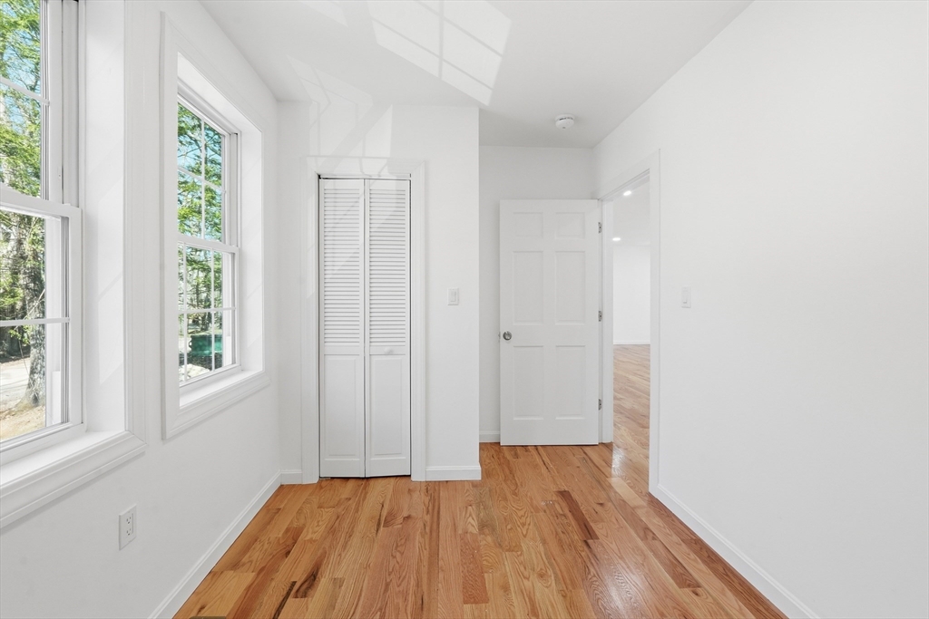 39 Hiland Road Charlton, MA 01507 - Photo 15 of 31