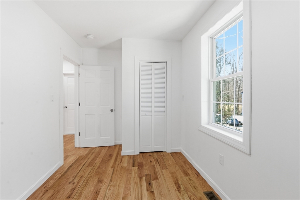 39 Hiland Road Charlton, MA 01507 - Photo 16 of 31