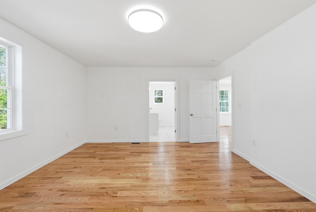 39 Hiland Road Charlton, MA 01507 - Photo 18 of 31