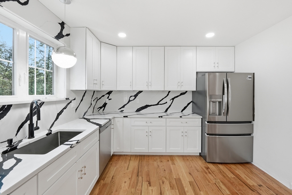 39 Hiland Road Charlton, MA 01507 - Photo 8 of 31