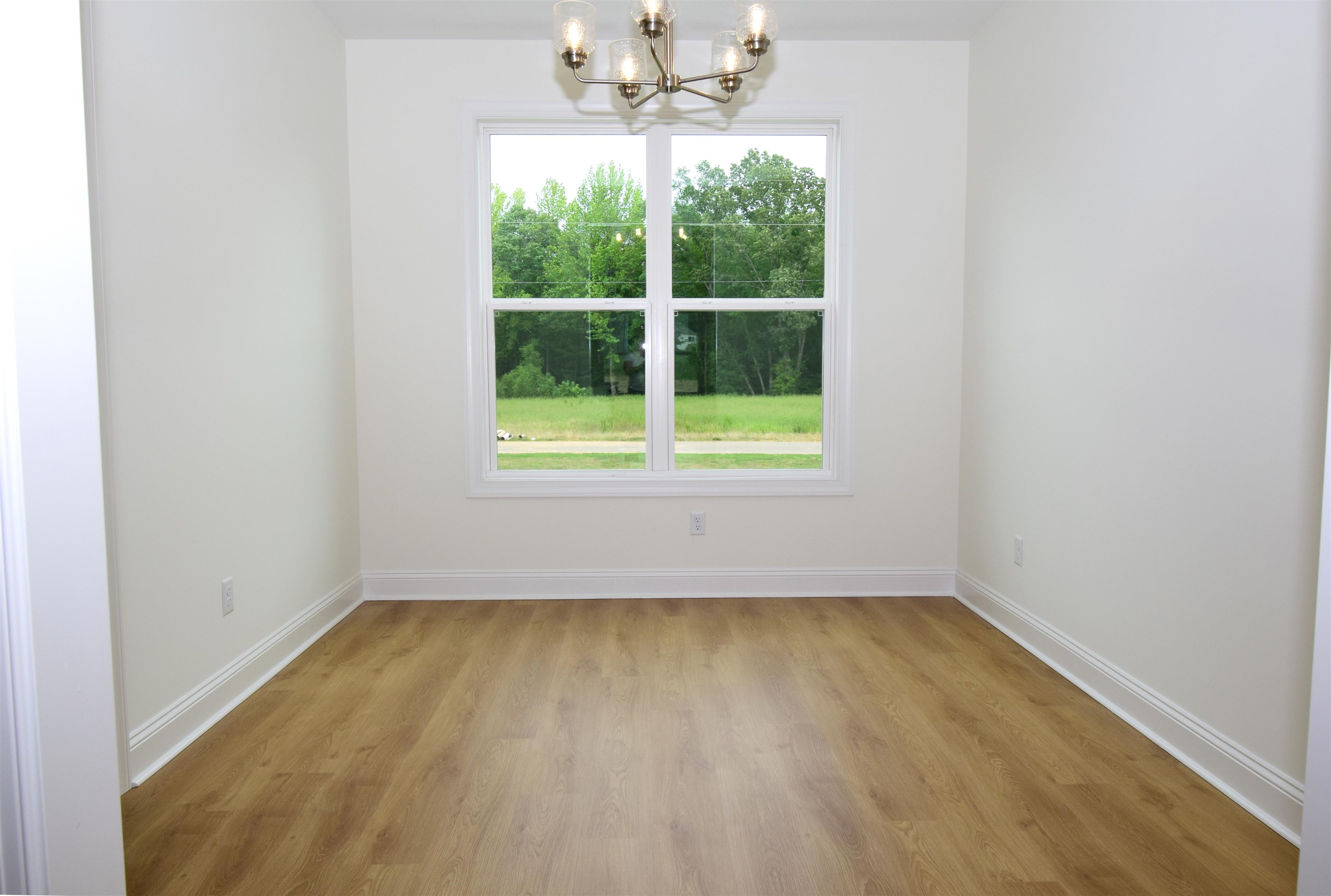 390 Centerline Roper Loop Byhalia, MS 38611 - Photo 4 of 25