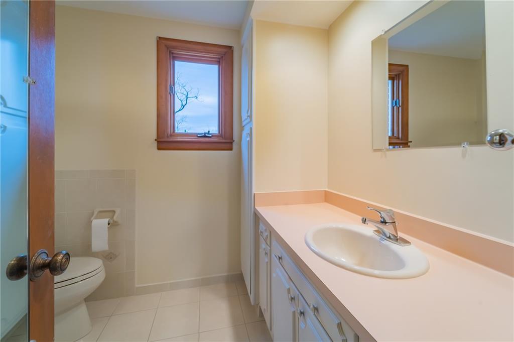 530 Miranda Road Pittsburgh, PA 15241 - Photo 14 of 23 Gallery Image 14
