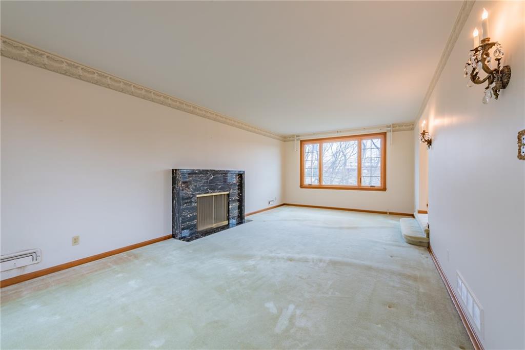 530 Miranda Road Pittsburgh, PA 15241 - Photo 5 of 23 Gallery Image 5