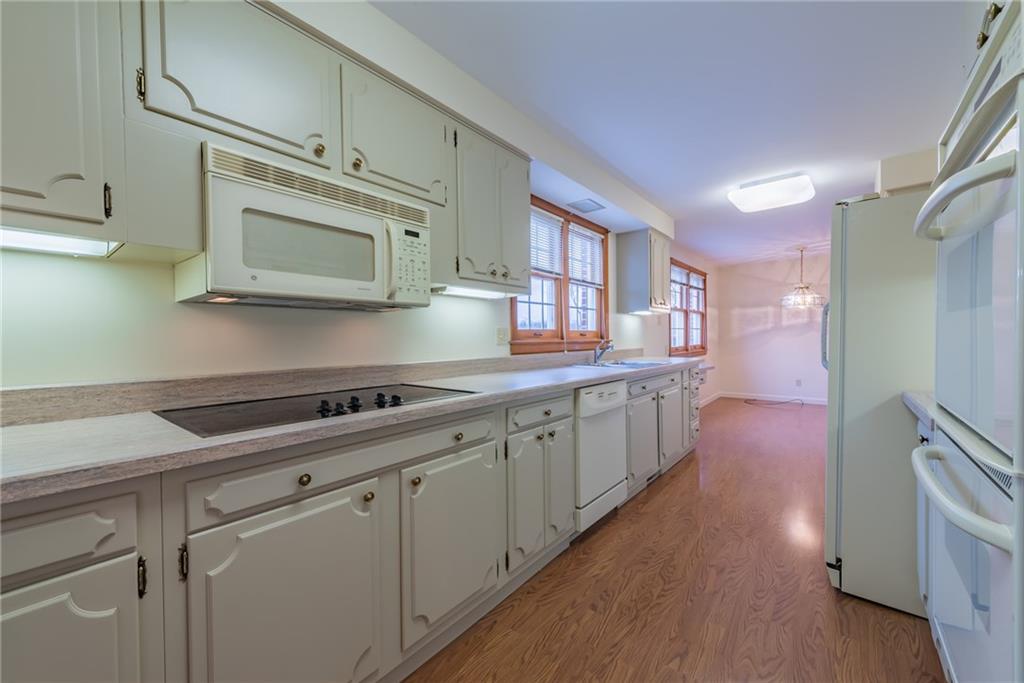 530 Miranda Road Pittsburgh, PA 15241 - Photo 7 of 23 Gallery Image 7