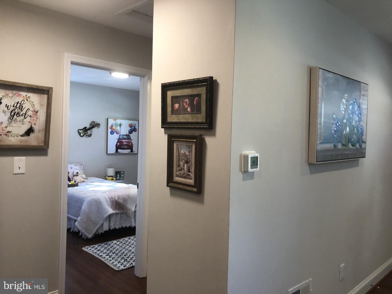 9118 Wallace Road Lanham, MD 20706 - Photo 13 of 30 Interior (General)