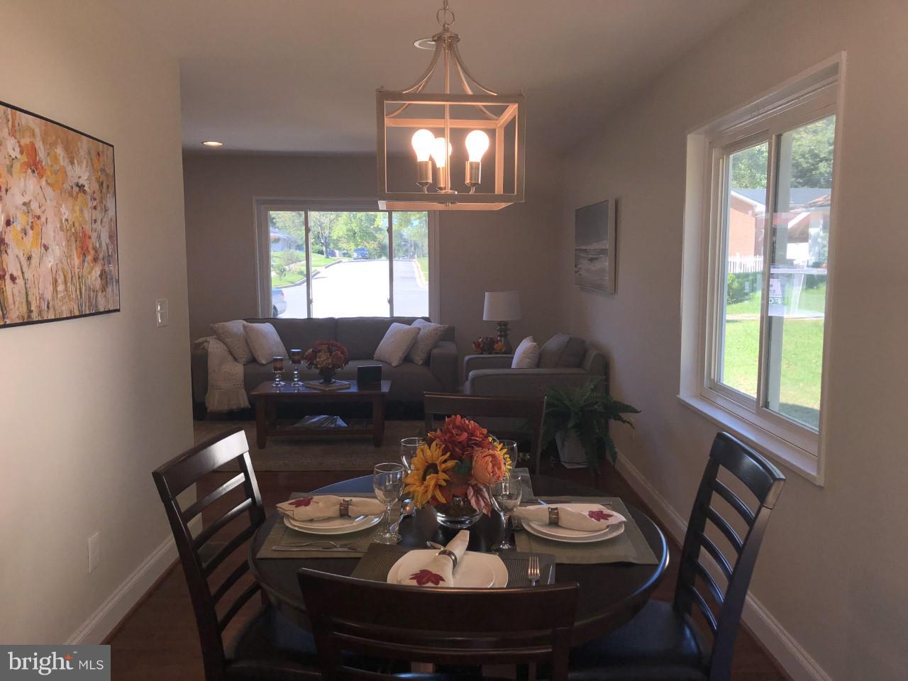 9118 Wallace Road Lanham, MD 20706 - Photo 9 of 30 Dining Room