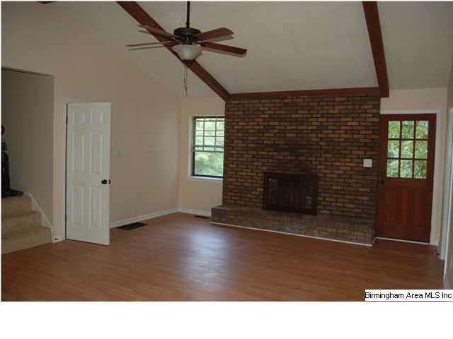 306 Mardis Lane Alabaster, AL 35007 - Photo 4 of 18