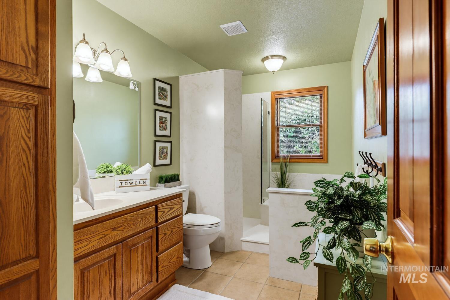 2975 East Autumn Way Meridian, ID 83642 - Photo 31 of 50