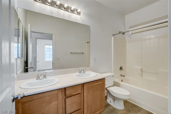 $2,095 | 8912 Nautilus Vista Court, Las Vegas, NV 89149