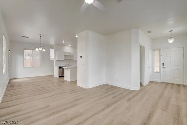 $2,095 | 8912 Nautilus Vista Court, Las Vegas, NV 89149