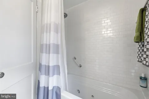 $995,000 | 509 Roumfort Road, Philadelphia, PA 19119