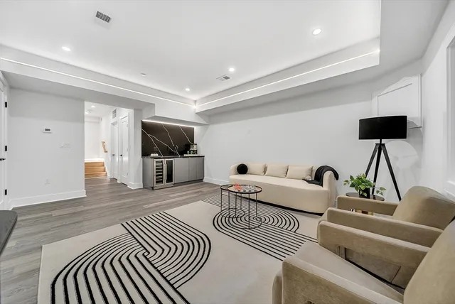 $1,998,000 | 445 Hillside Avenue, Unit 445, Needham, MA 02494