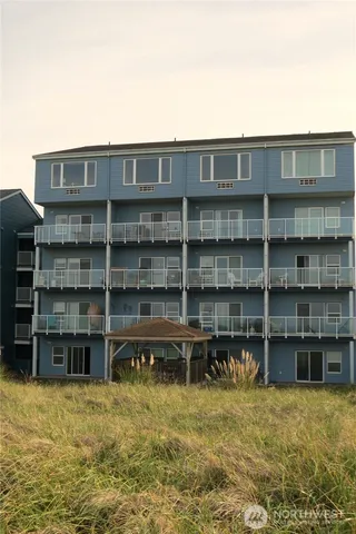$129,000 | 1335 Ocean Shores Boulevard Southwest, Unit S14, Ocean Shores, WA 98569