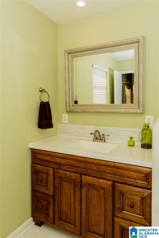 800 Woodridge Road Bessemer, AL 35022 - Photo 20 of 43