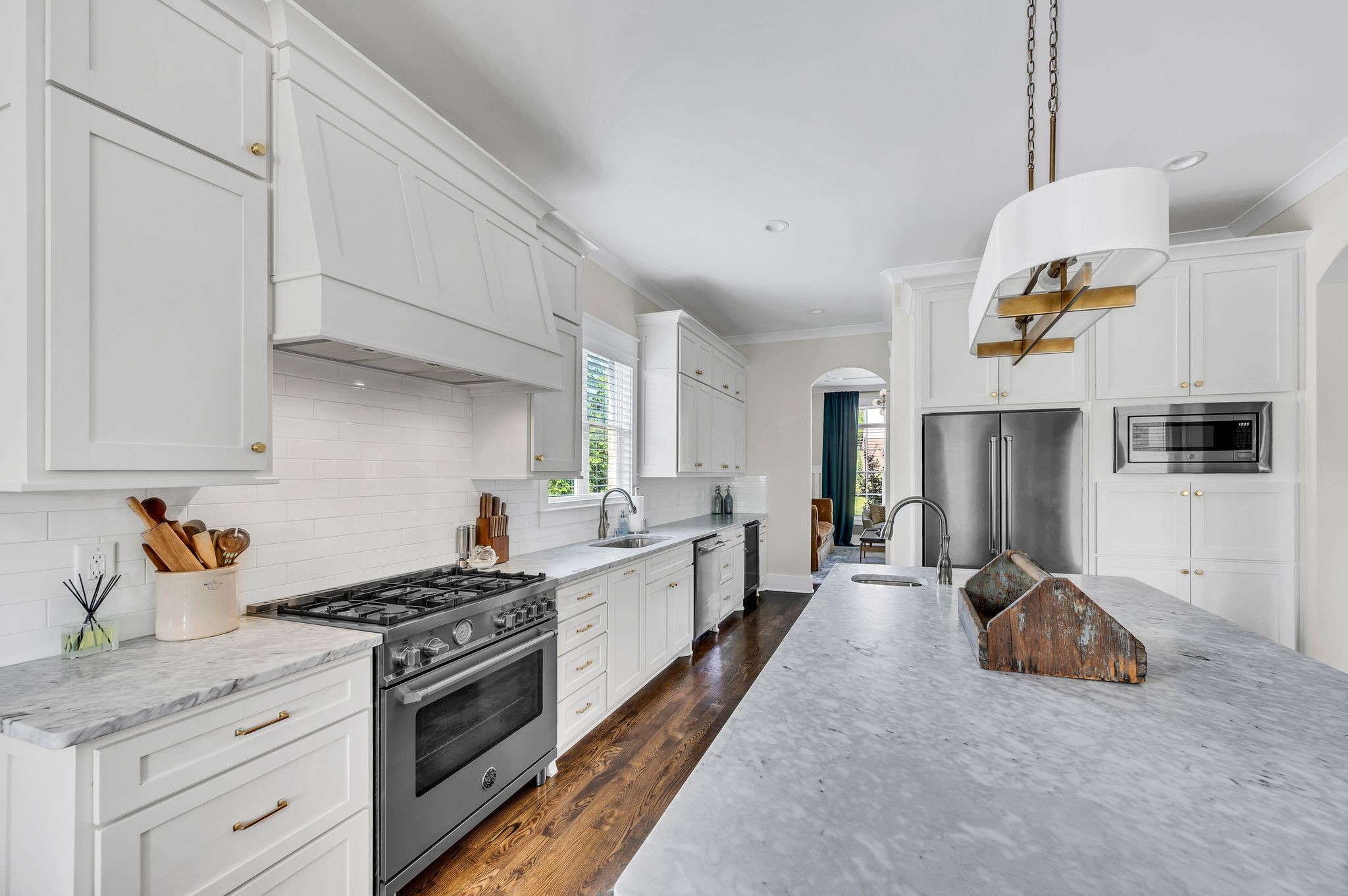 2156 Hartland Road Franklin, TN 37069 - Photo 21 of 63 6 burner Bertazoni gas range