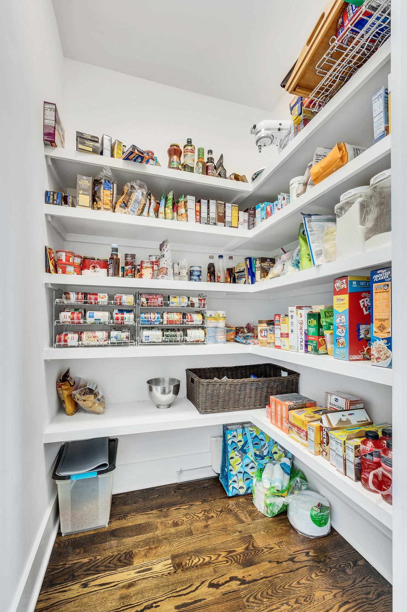 2156 Hartland Road Franklin, TN 37069 - Photo 24 of 63 Walk-in pantry!