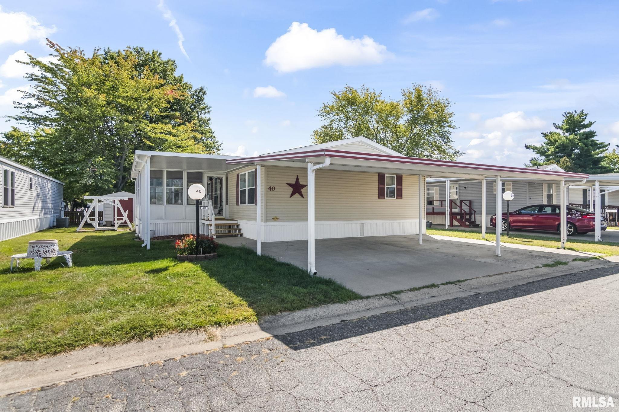 3535 East Cook Street Springfield, IL 62702 - Photo 1 of 37